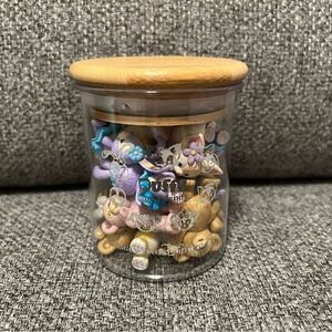BNIB Disneyland Hong Kong Duffy & Friends Mini Figurine Bottle (19 Mini Figure)